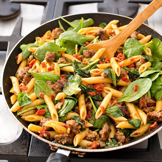 SFS_skillet_penne_suasage_sundried_tomatoes_spinach-12